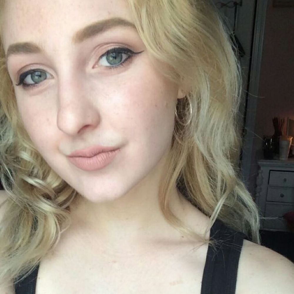 Meet your Posher, Zoe
